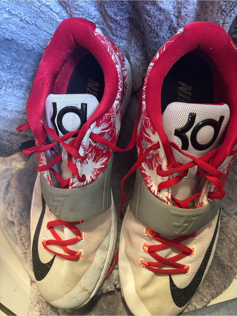Nike Young Men’s Basketball Sneakers in White and Red